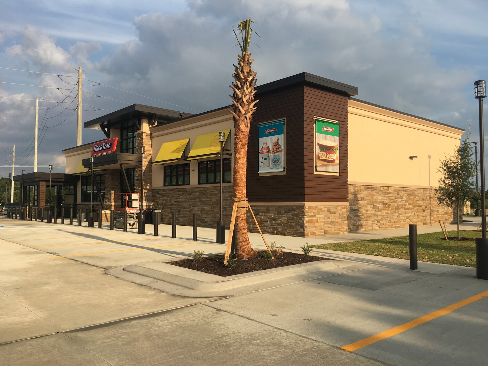 Racetrack Gas Stations 3