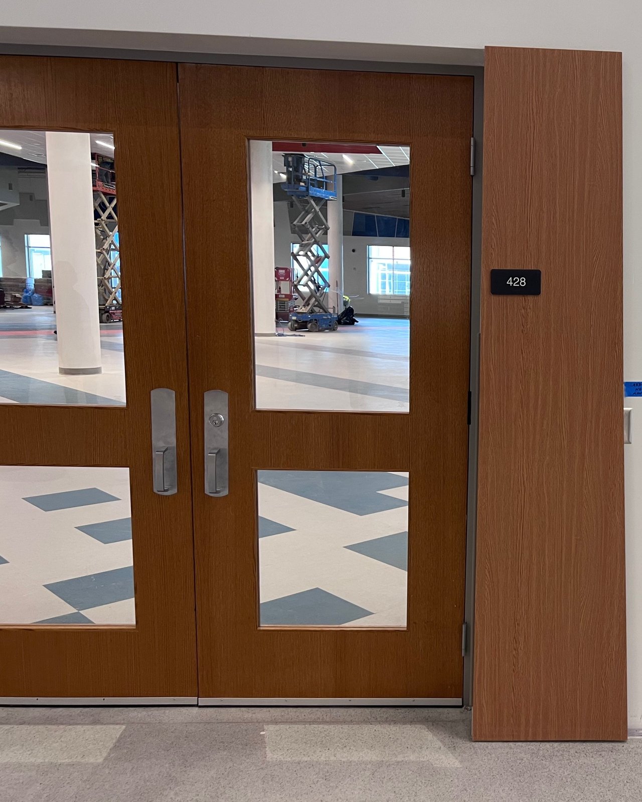 Interior Wood Door with Vision Lite